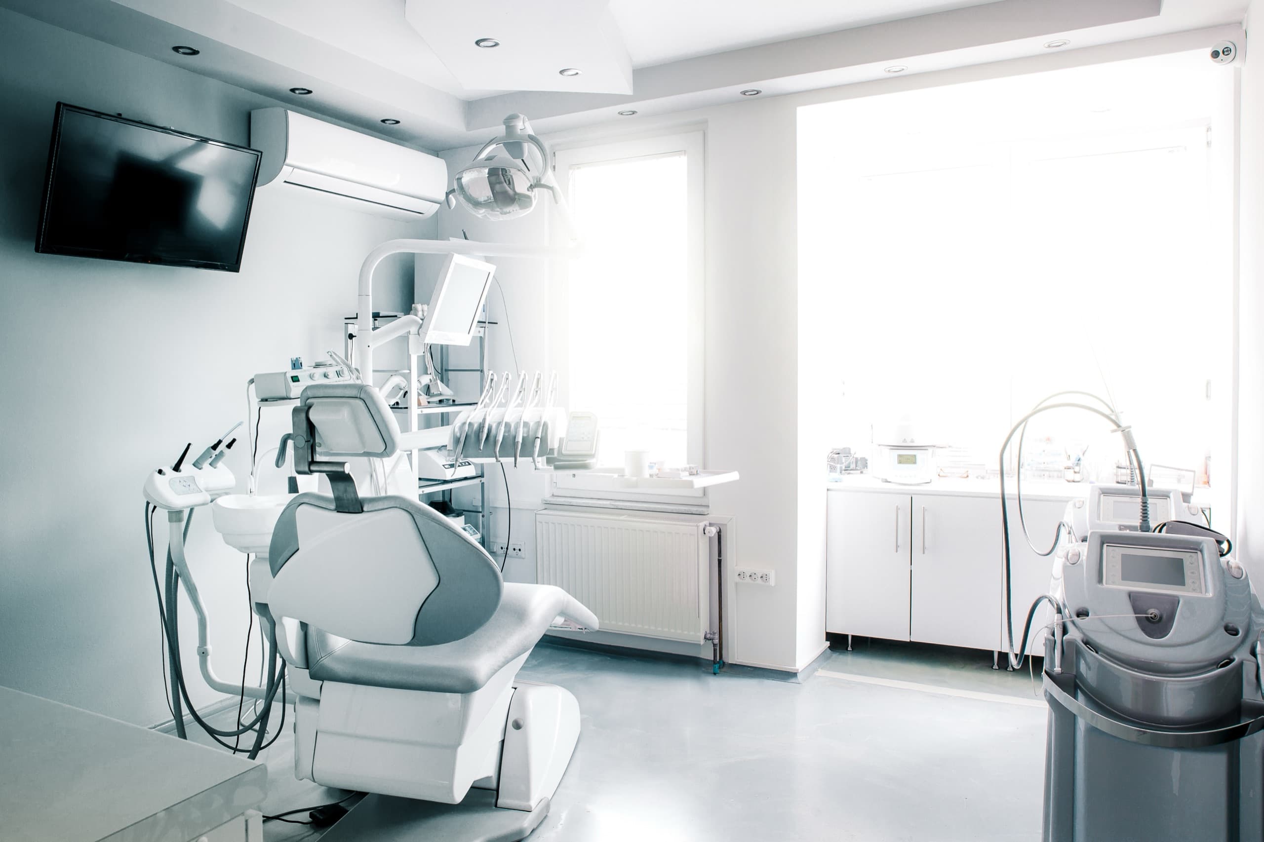 Operatory ready for an implant placement
